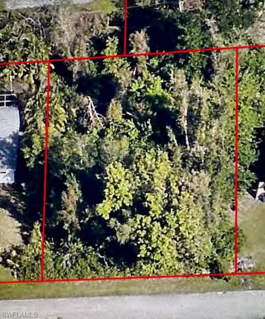 PINE ISLAND CENTER - Land