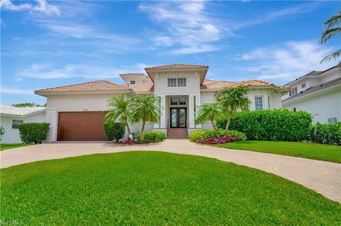 1380 Marlin DR NAPLES FL 34102
