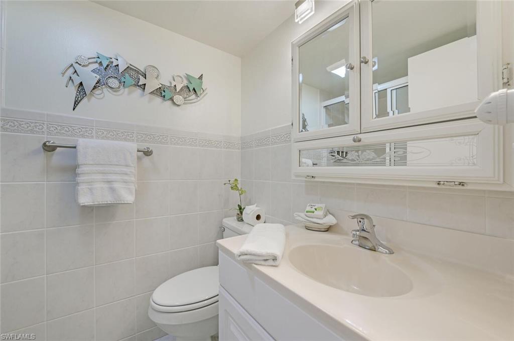 BEACH AND TENNIS CLUB - Residential