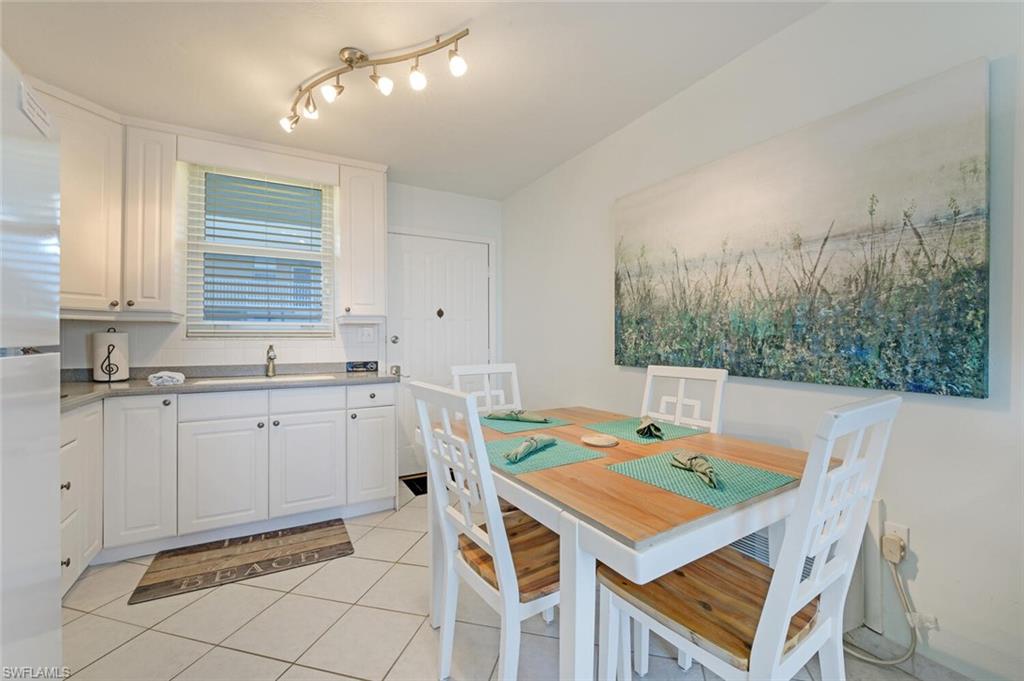 BEACH AND TENNIS CLUB - Residential