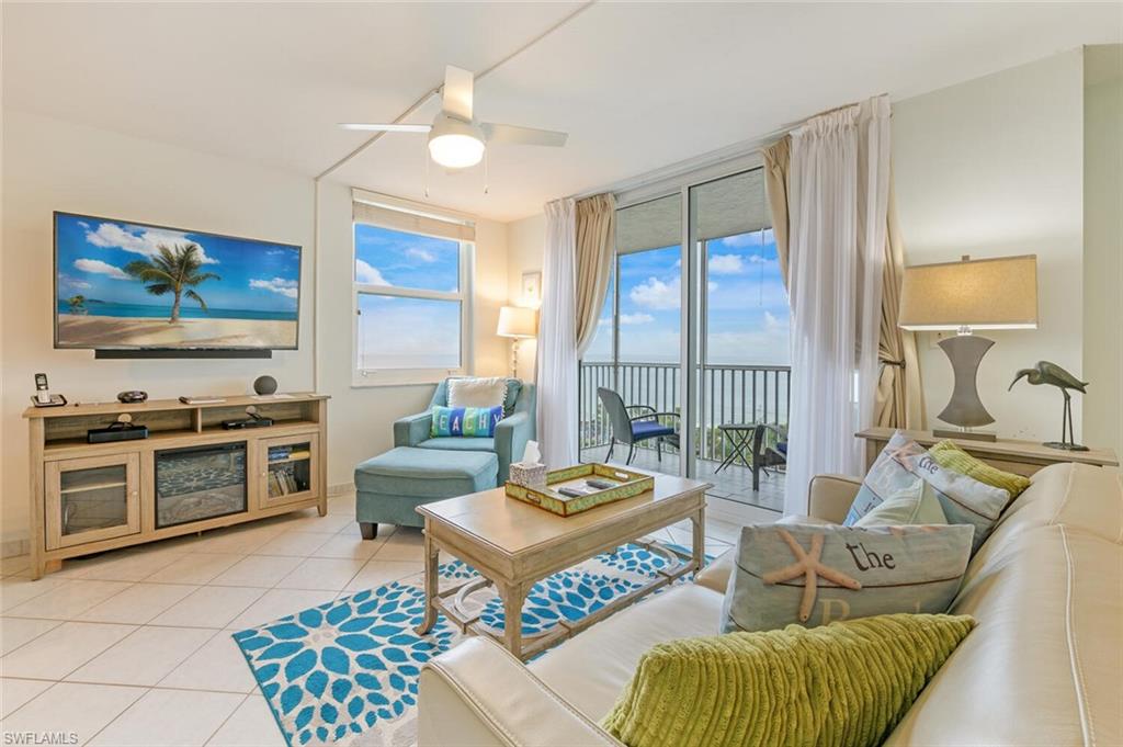 BEACH AND TENNIS CLUB - Residential