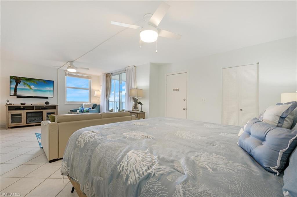 BEACH AND TENNIS CLUB - Residential