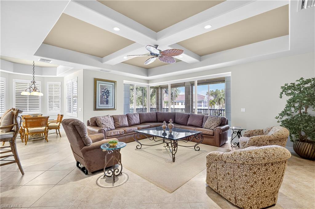 575 Avellino Isles CIR 201