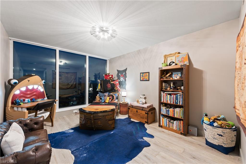 KALEA BAY TOWER 200 - Residential