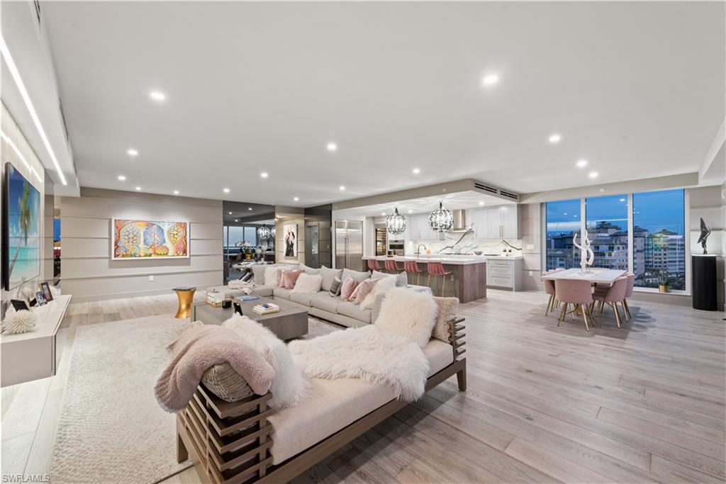 KALEA BAY TOWER 200 - Residential