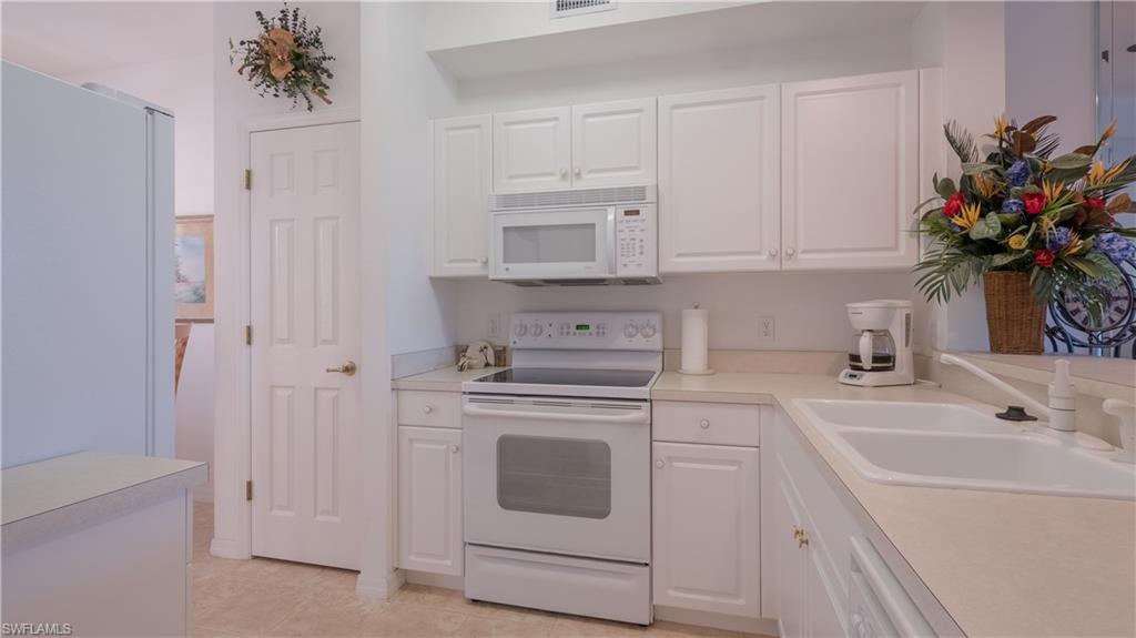 LONGHURST II - Residential