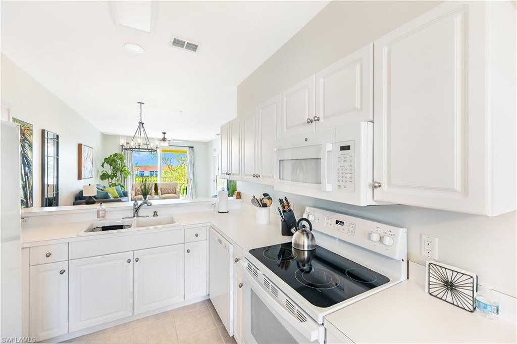 CYPRESS TRACE - Residential Lease