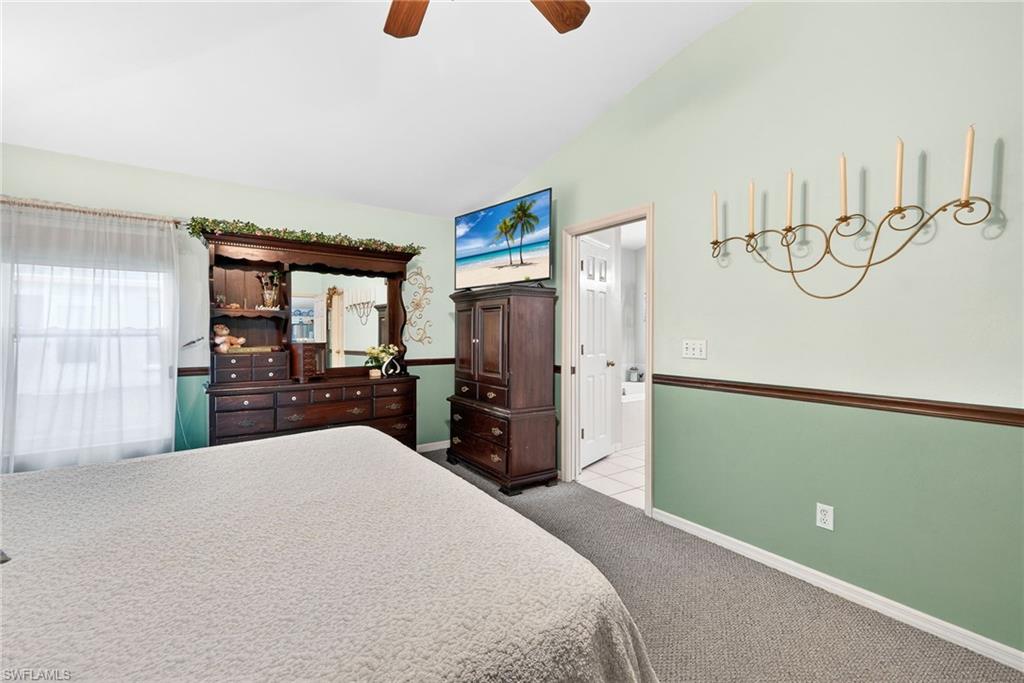 VARSITY LAKES - Residential