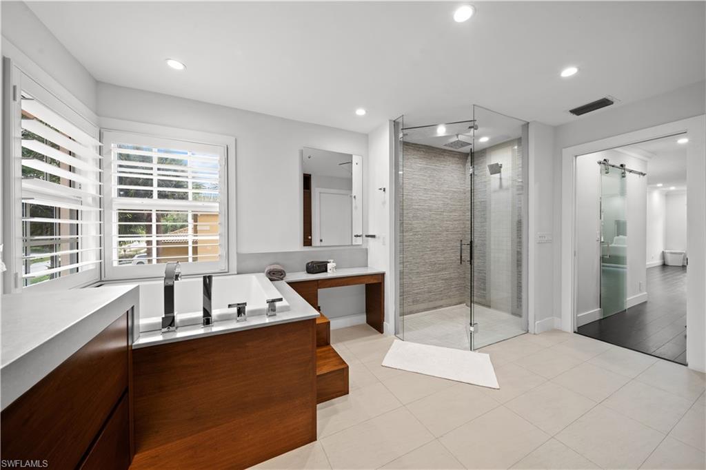 PALM BEACH LANDINGS - Residential