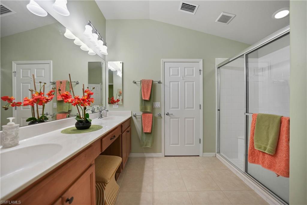 SANDOVAL - Residential