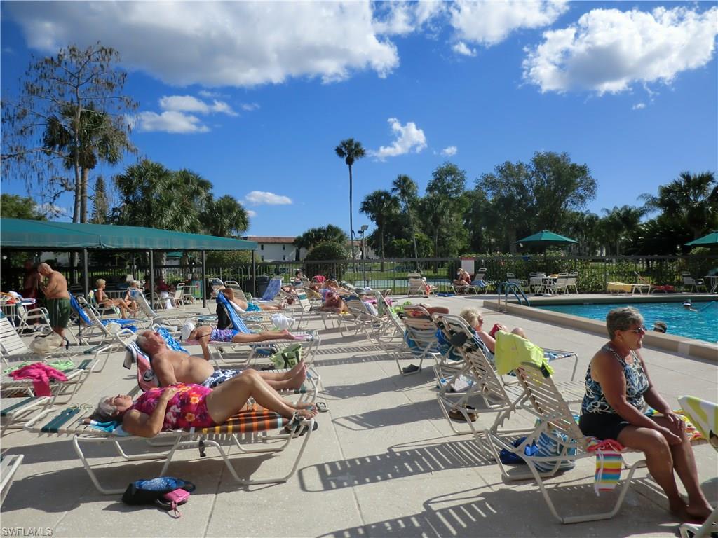 FAIRWAYS AT PAR FOUR - Residential