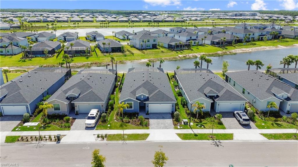 TUCKERS COVE - Residential