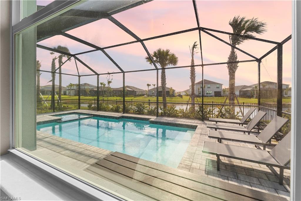 TUCKERS COVE - Residential