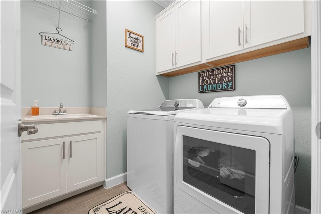 TUCKERS COVE - Residential