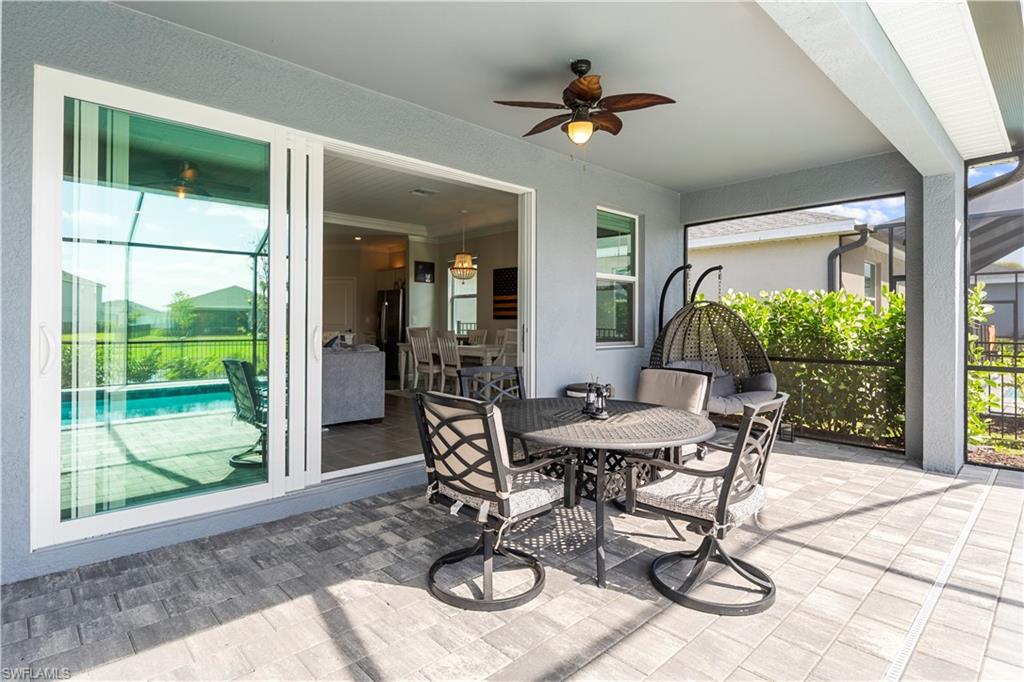 TUCKERS COVE - Residential