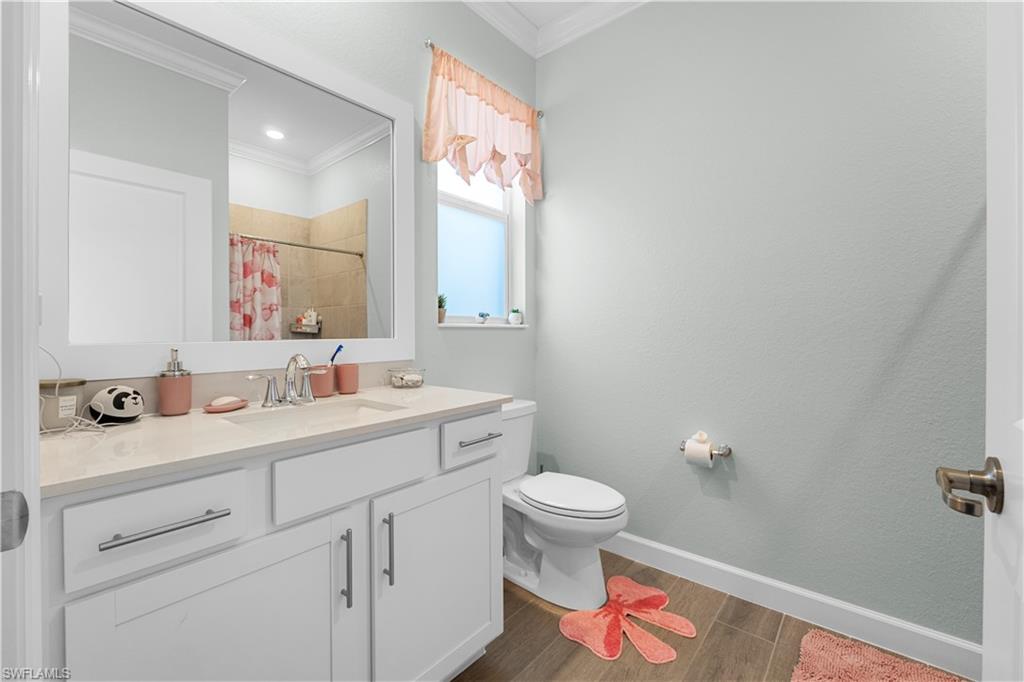 TUCKERS COVE - Residential