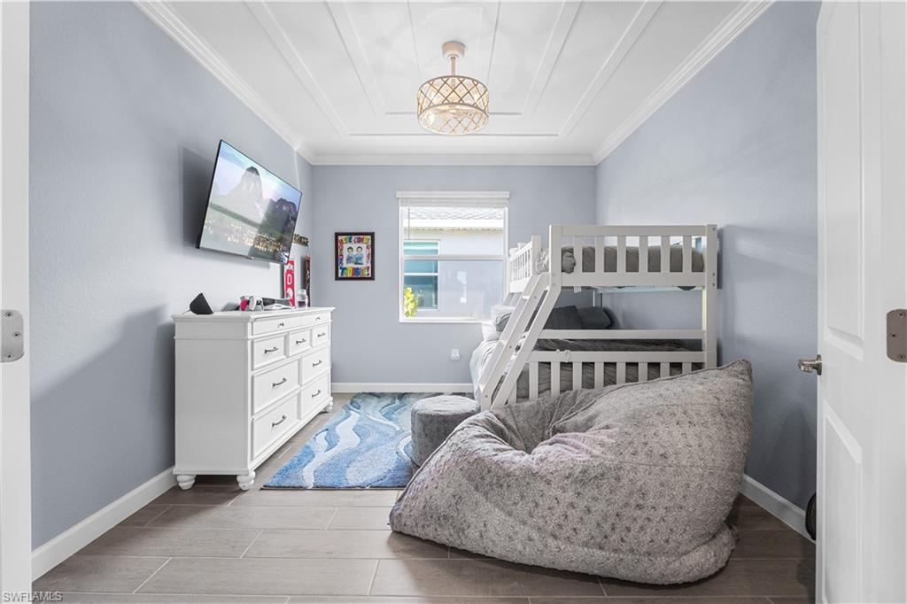 TUCKERS COVE - Residential