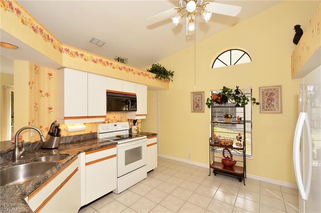 VILLAS FIVE - Residential