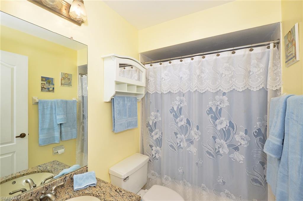 VILLAS FIVE - Residential