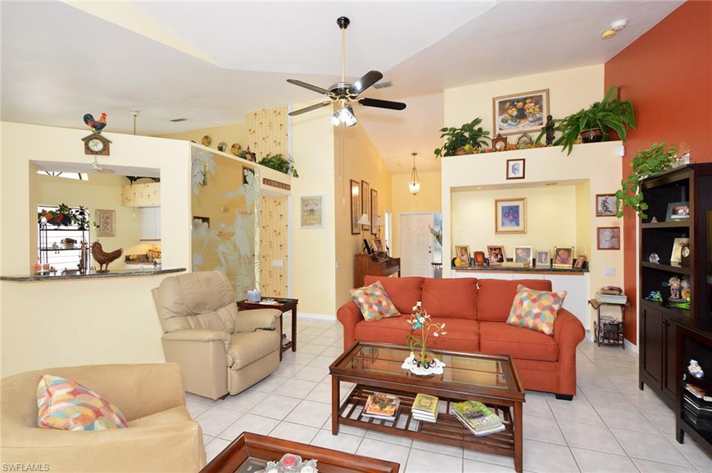 VILLAS FIVE - Residential