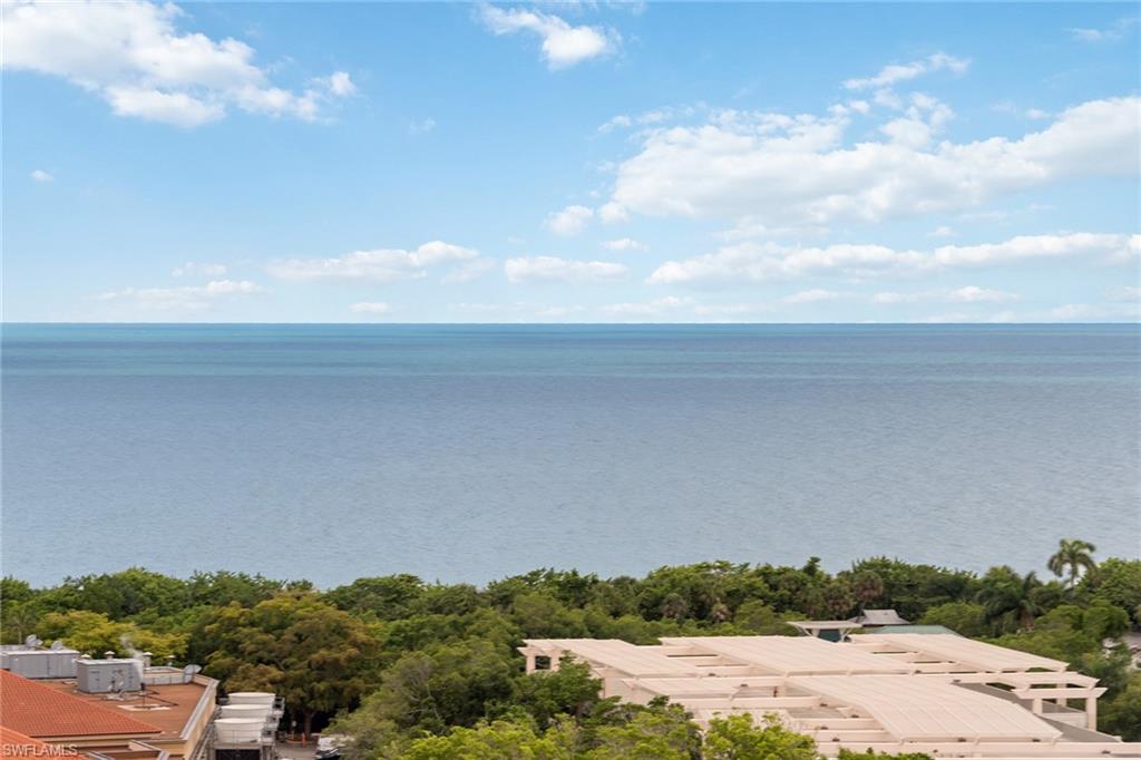 TRIESTE AT BAY COLONY - Residential