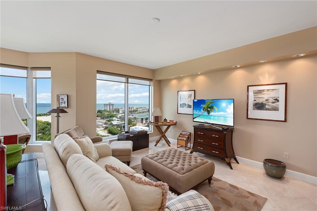 TRIESTE AT BAY COLONY - Residential