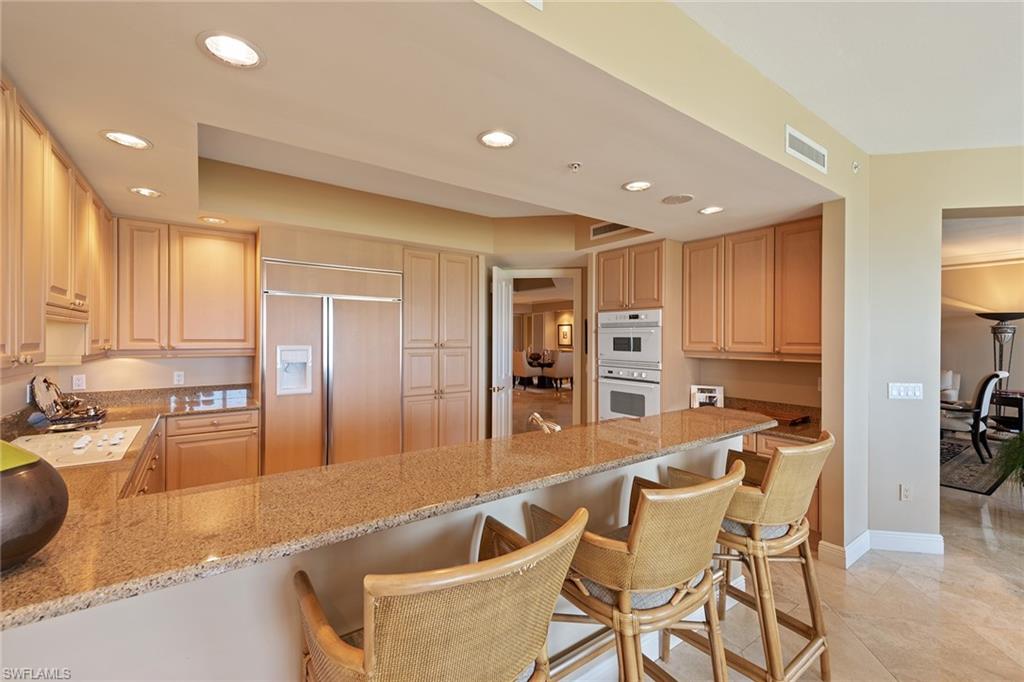 TRIESTE AT BAY COLONY - Residential