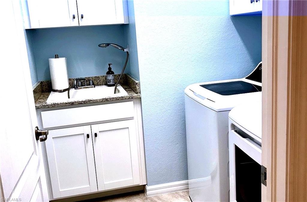 PORTICO - Residential