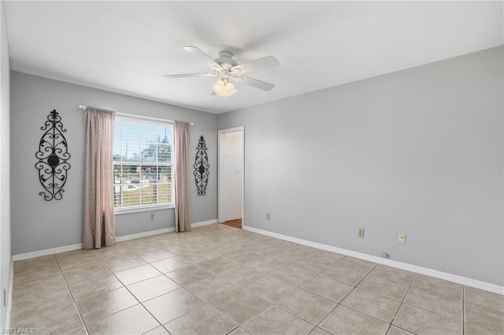 SAN CARLOS PARK - Residential