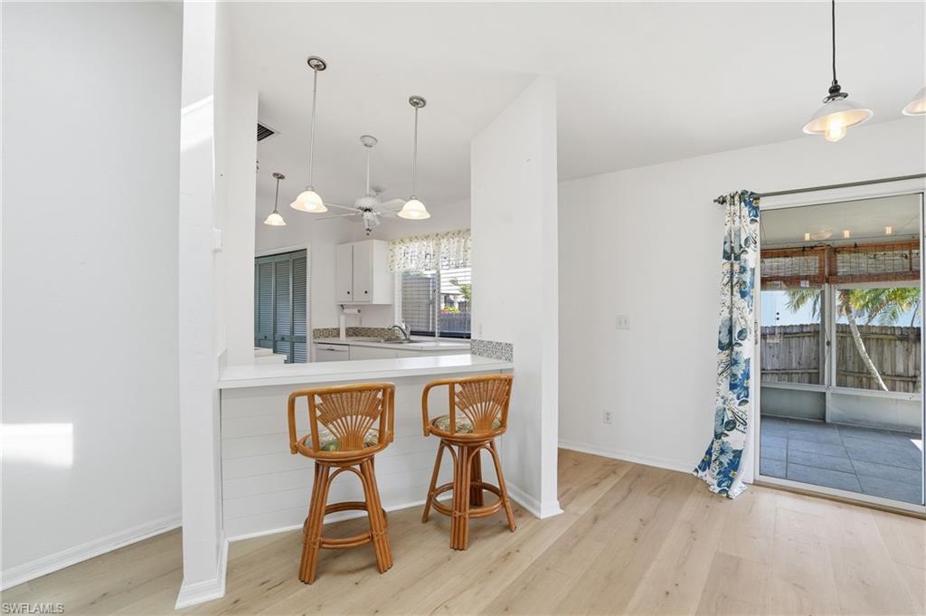 SAN CARLOS PARK - Residential