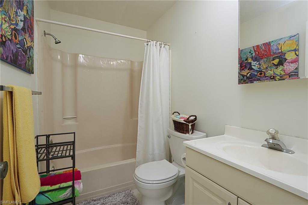 GLADIOLUS GARDENS CONDO ASSN - Residential Lease