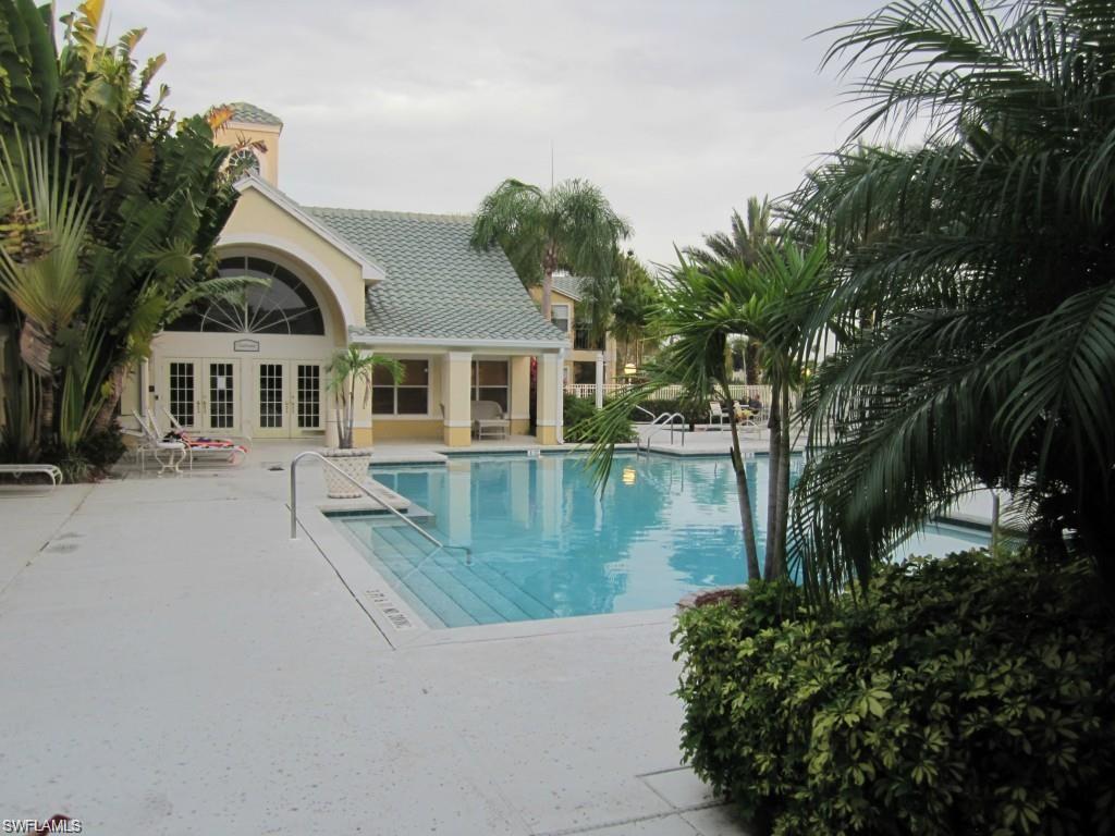 VENETIAN PALMS - Residential