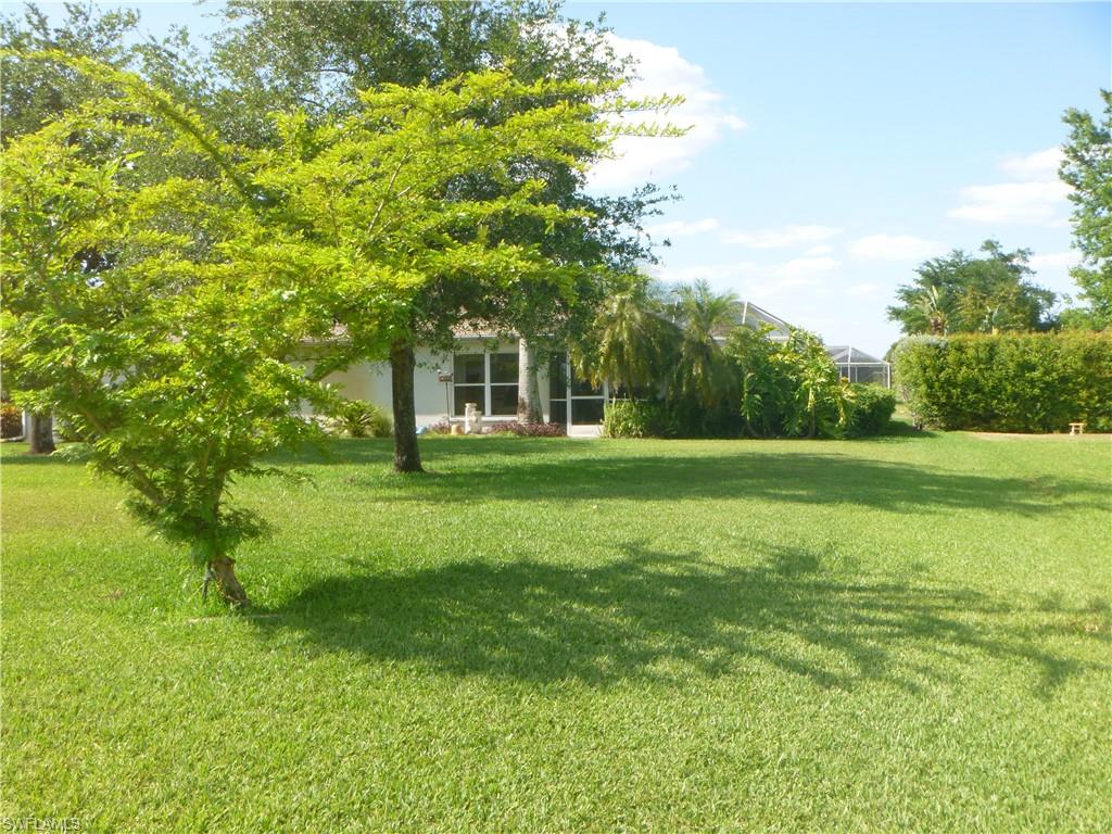 VARSITY LAKES - Residential