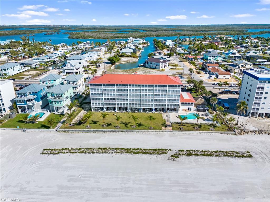 POINTE SOUTH CONDO - Residential