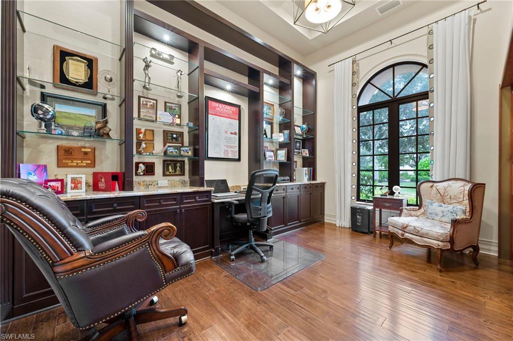 QUAIL WEST - Residential