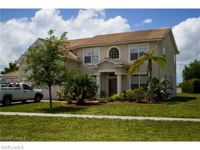 VALENCIA LAKES - Residential