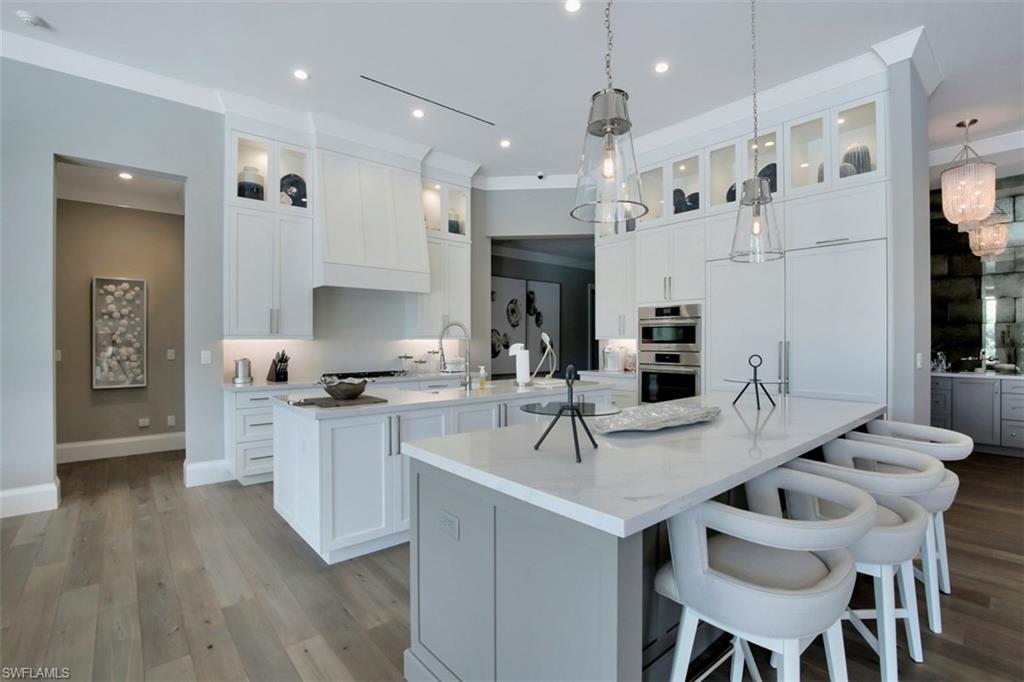 PARK SHORE - Residential