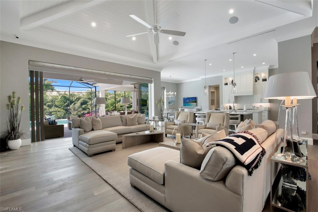 PARK SHORE - Residential