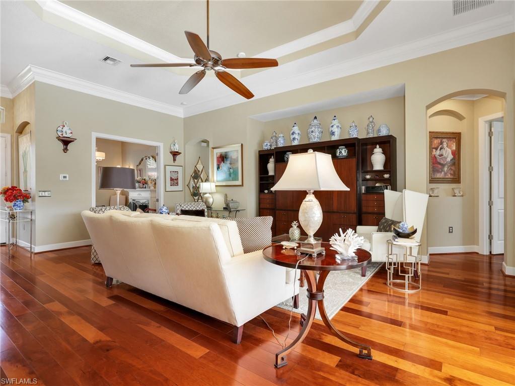 HAWTHORNE - Residential