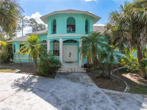 822 Costa Pl, Lehigh Acres, FL 33972 - #: 225012978