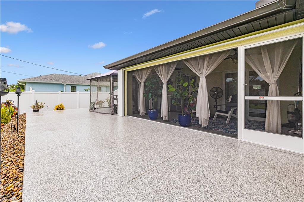 PORT CHARLOTTE - Residential