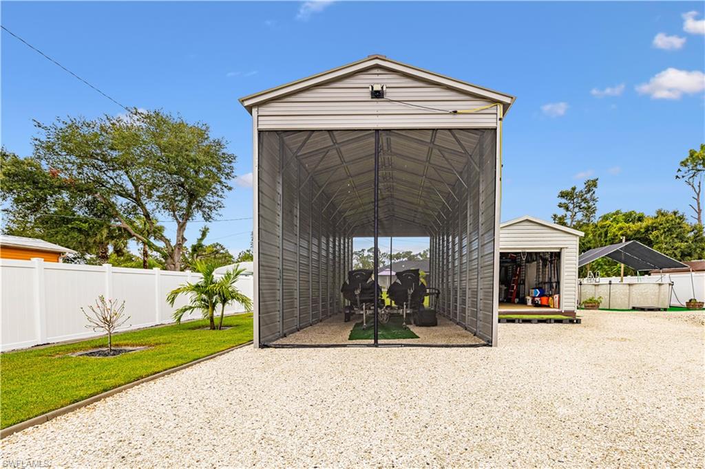 PORT CHARLOTTE - Residential