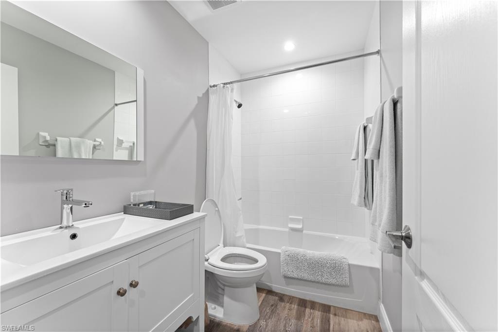 VERANDA AT SOUTHERN LINKS - Residential Lease