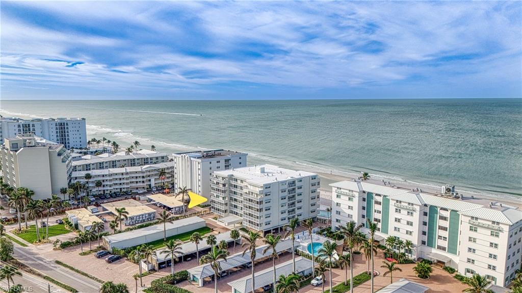 1977 Gulf Shore BLVD N 302