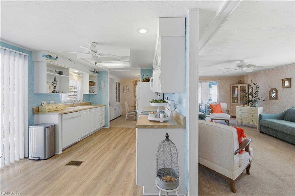 FOREST PARK MOBILE HOME - Residential