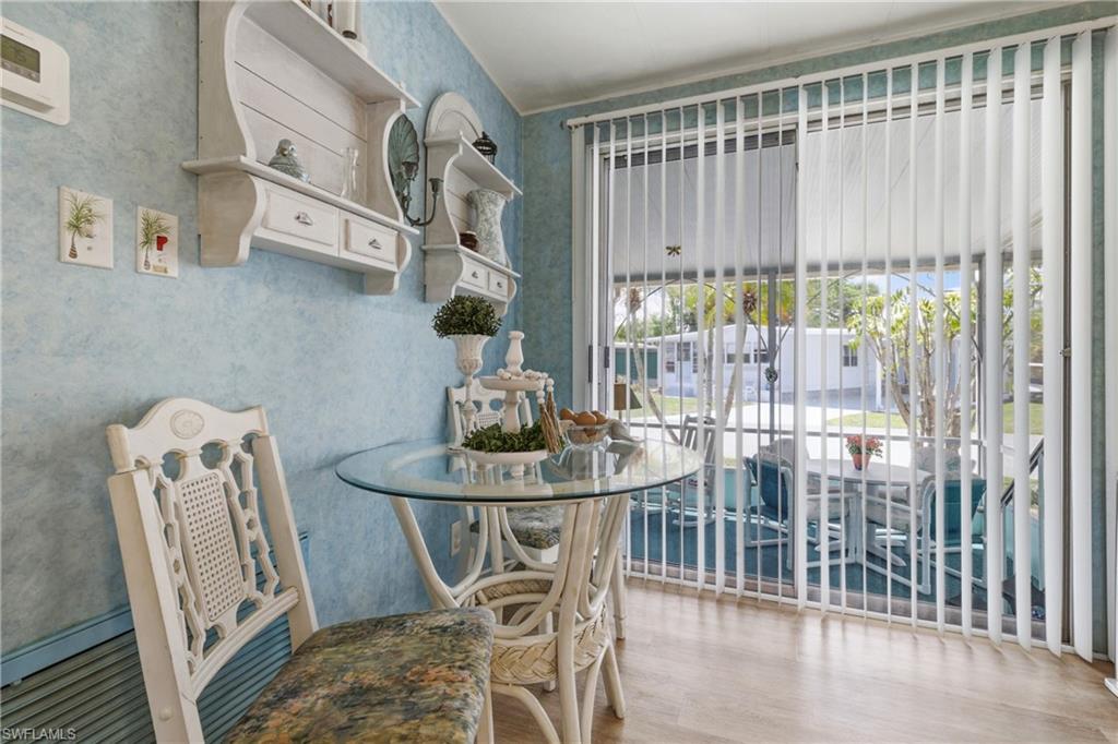 FOREST PARK MOBILE HOME - Residential