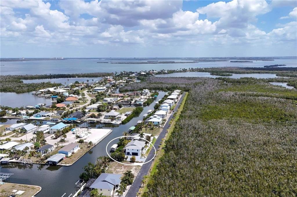 BUTTONWOOD KEY - Residential