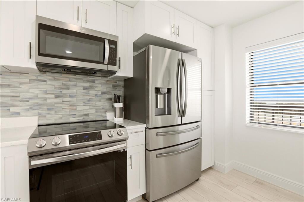 AMBASSADOR CONDO - Residential