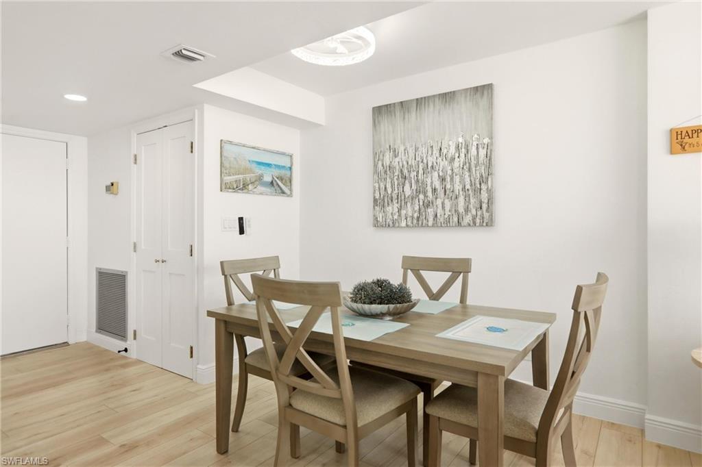 AMBASSADOR CONDO - Residential