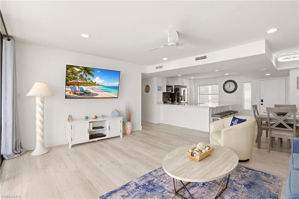 AMBASSADOR CONDO - Residential